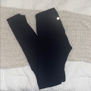 Black lululemon align high rise pant 28”